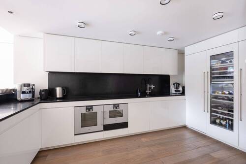 Küche - Etagenwohnung mit 311,00 m&sup2; in Berlin zur Miete