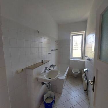 Bad - 3 Zimmer Etagenwohnung in Dresden