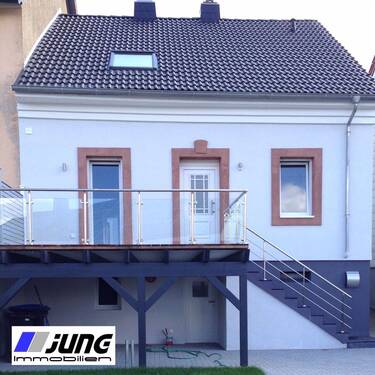Außenansicht - Komplett saniertes 1-Familienhaus in ruhiger Seitenstraße (St. Ingbert-Süd)