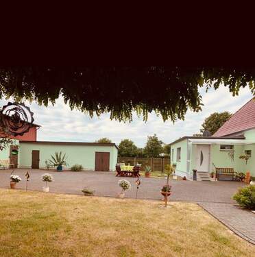 Ansicht komplett - 4 Zimmer Einfamilienhaus zum Kaufen in Dersekow