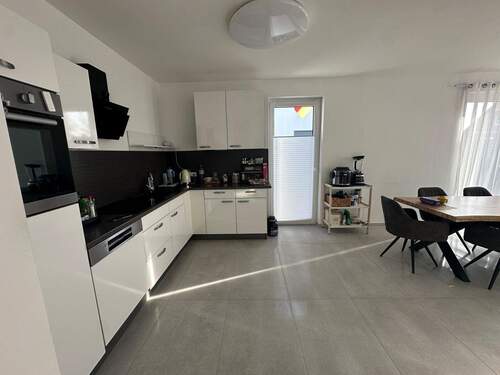 Küche (Haus links) - Doppelhaushälfte mit 109,50 m&sup2; in Borchen zum Kaufen