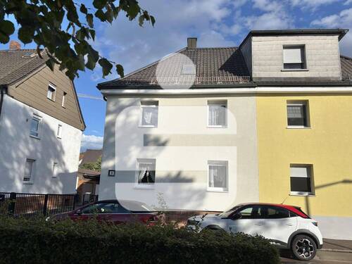 Doppelhaushälfte - Doppelhaushälfte in zentraler Lage