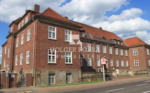 Straßenansicht - 5 Zimmer Büro in Salzwedel
