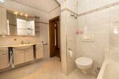 Badezimmer Erdgeschoss - 