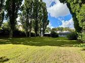 Blick vom Garten zum Haus - 