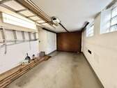 GARAGE IM KELLERGESCHOSS - 