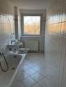 Badezimmer - Etagenwohnung mit 52,60 m&sup2; in Angermünde zur Miete