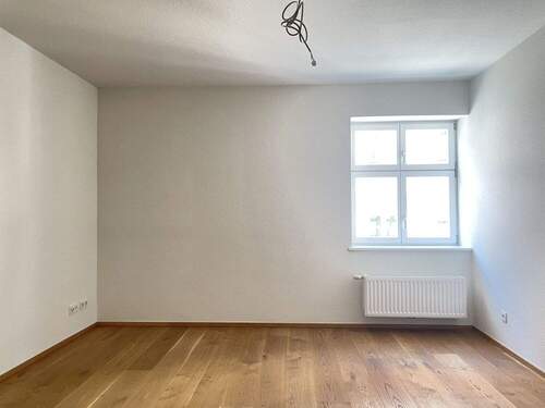 Schlaf-/Arbeitszimmer - 