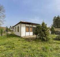 Kompaktes Grundstück mit gestaltungsbedürftigem Bungalow in beschaulicher Lage - Muldestausee Burgkemnitz