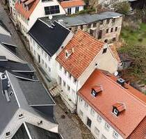 Einfamilienhaus - leerstehend - 14.900,00&nbsp;EUR Kaufpreis, ca.&nbsp; 143,00&nbsp;m&sup2;&nbsp;Wohnfl&auml;che in Hohenstein-Ernstthal (PLZ: 09337)