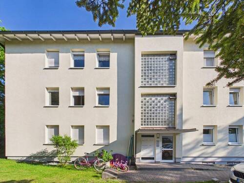 Rückseite / Hauseingang - 