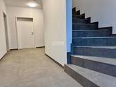 Treppenhaus - Eingang HWR - 1 Zimmer Mehrfamilienhaus, Wohnhaus zum Kaufen in Wrestedt