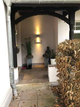 eigener Eingangsbereich - Doppelhaushälfte mit 215,00 m² in Bremen St. Magnus zur Miete