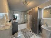 Badezimmer im Erdgeschoss - 