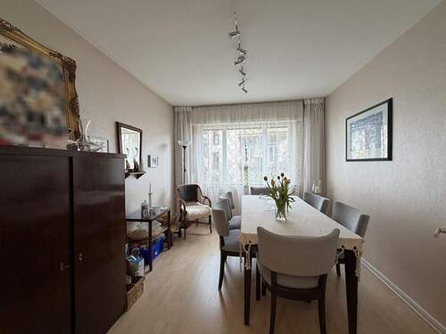 Esszimmer - 3 Zimmer Etagenwohnung in Offenbach