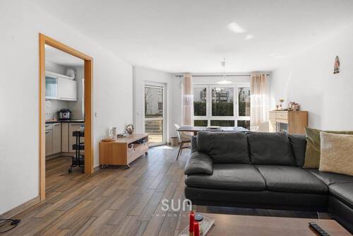 WOHNZIMMER - 3 Zimmer Etagenwohnung zur Miete in Frankfurt am Main