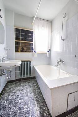 Detailbild - Einfamilienhaus mit 203,00 m&sup2; in Sonnenbühl zum Kaufen