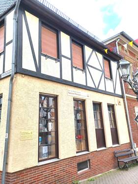 Laden - Mehrfamilienhaus, Wohnhaus zum Kaufen in Waldböckelheim