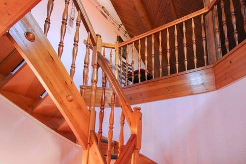 Aufgang ins DG - Einfamilienhaus mit 190,00 m&sup2; in Senden zum Kaufen