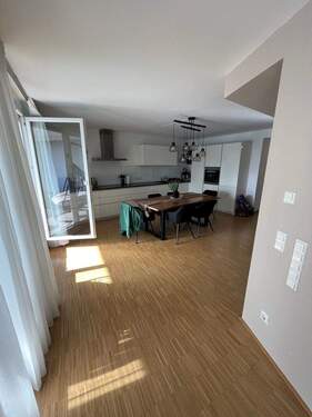 1.jpg - 3 Zimmer Etagenwohnung zur Miete in Kirchheim unter Teck