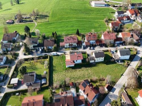 Ansicht Baugrundstück - Baugrundstück für ein EFH oder Doppelhaus in Tattenhausen Grundstück West