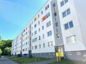 Aussenansicht - 2-Raum Wohnung mit Balkon ab 15. August 2026 zu vermieten