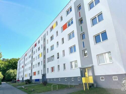 Aussenansicht - 2-Raum Wohnung mit Balkon ab 15. August 2026 zu vermieten