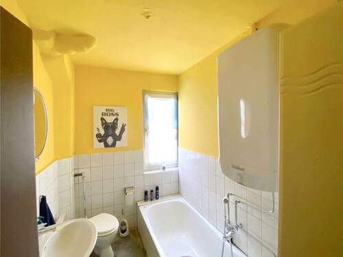 Bad Wohnung EG - 