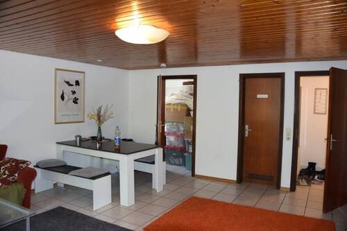 Wohn-/ Esszimmer UG - 