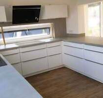 Terassenwohnung mit Kamin, Küche, 2 Stellpl, Gebäudeservice inkl. - Petersberg Marbach