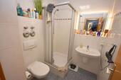 Badezimmer EG Mitte - 