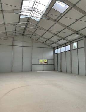 Halle 2.jpg - Halle zum Kaufen in Suhl