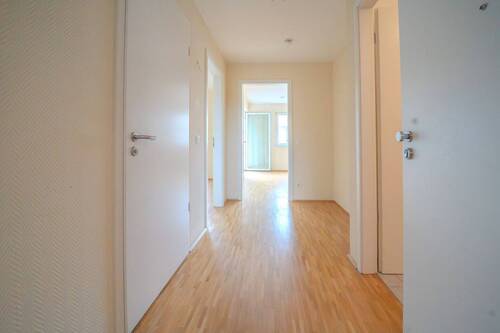 Diele - 2 Zimmer Etagenwohnung zum Kaufen in Ladenburg