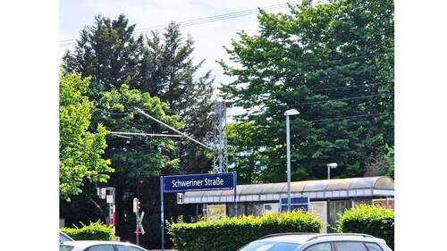 S-Bahn Haltestelle - 