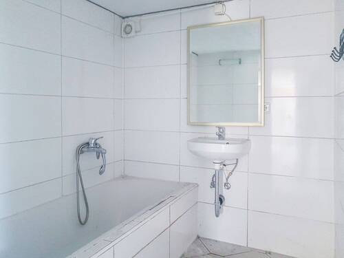 Badezimmer II - 