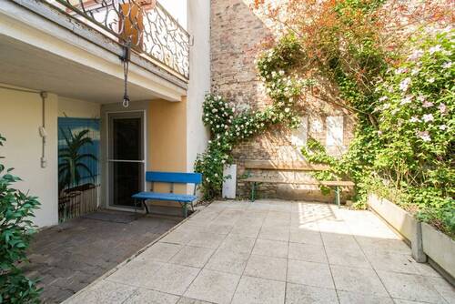 Garten - Etagenwohnung mit 82,00 m&sup2; in Frankfurt am Main zum Kaufen