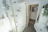 Bad Wohnung Nr. 1, 1. Obergeschoss - 
