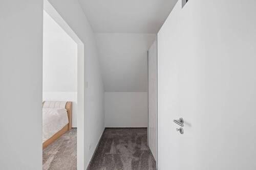Ankleide/Stauraum - 