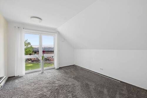Kinderzimmer/Büro - 