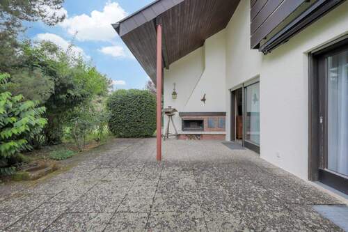 Terrasse - Mehrfamilienhaus, Wohnhaus mit 218,00 m&sup2; in Pforzheim / Büchenbronn zum Kaufen