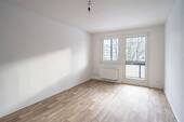 Wohnzimmer - Gemütliche, sonnige 3 Raumwohnung am Stadtpark