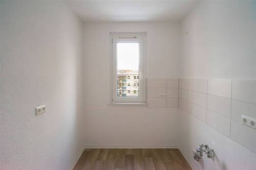 Küche - 3 Zimmer Etagenwohnung zur Miete in Chemnitz