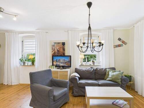 Wohnen - Mehrfamilienhaus, Wohnhaus mit 240,00 m&sup2; in Eltmann zum Kaufen