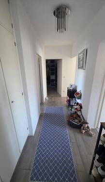 IMG_2478.jpeg - 3 ZKBB in gepflegtem Mehrfamilienhaus mit schöner Sonnenloggia - PKW Stellplatz oder Carport möglich