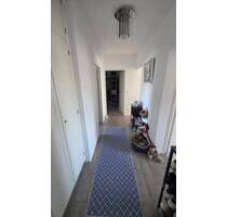 3 ZKBB in gepflegtem Mehrfamilienhaus mit schöner Sonnenloggia - PKW Stellplatz oder Carport möglich - Aarbergen Kettenbach