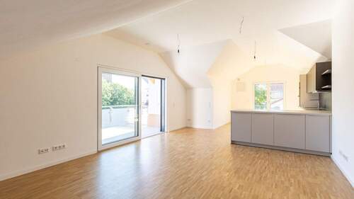 Koch-, Ess- und Wohnbereich - Top ausgestattete Balkonwohnung in verkehrsgünstiger Lage