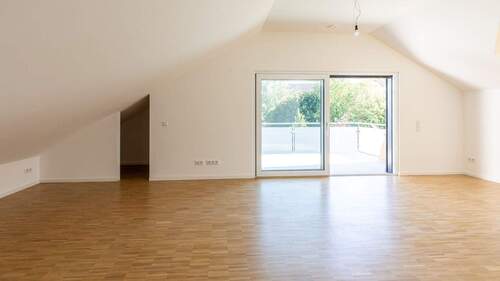 Koch-, Ess- und Wohnbereich - Etagenwohnung mit 110,00 m² in Germering zur Miete