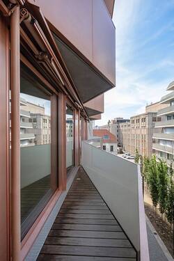 Balkon mit Blick auf den Johannisplatz - 1 Zimmer Etagenwohnung in Berlin