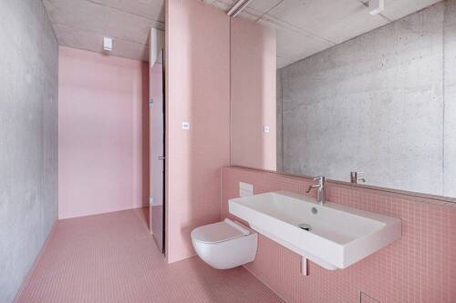 Bad - Etagenwohnung mit 68,00 m&sup2; in Berlin zum Kaufen