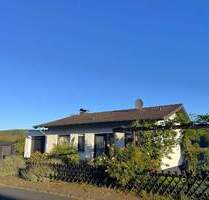 Ruhig gelegenes, freistehendes Einfamilienhaus mit Balkon, Terrasse. Garage und Aussicht in Niederehe - Üxheim